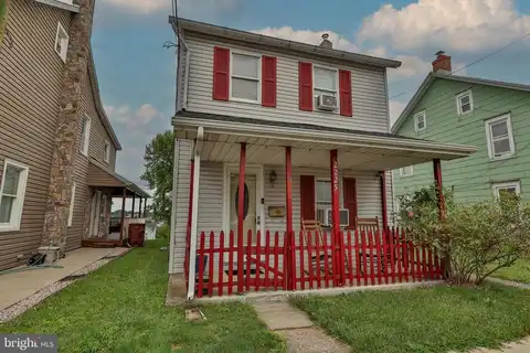 1St, WHITEHALL, PA 18052