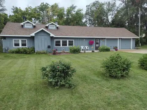 Elm, DETROIT LAKES, MN 56501