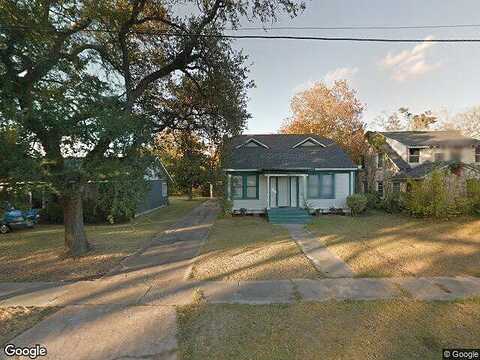 Hazel, BEAUMONT, TX 77702
