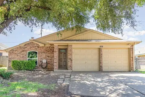 Carrington, ARLINGTON, TX 76001