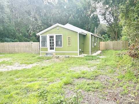 Beth, DADE CITY, FL 33525