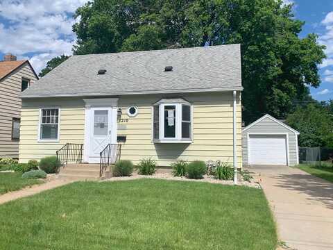 11Th, ROCHESTER, MN 55906