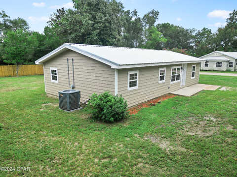 11Th, BLOUNTSTOWN, FL 32424