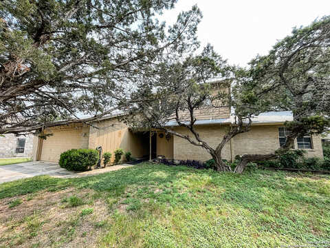 High Cedar, HELOTES, TX 78023