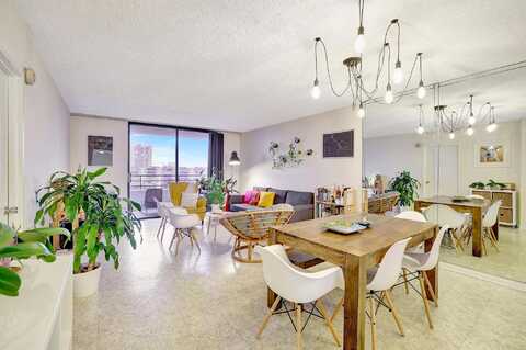 Three Islands, HALLANDALE BEACH, FL 33009