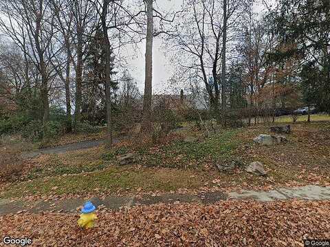Hulton, OAKMONT, PA 15139