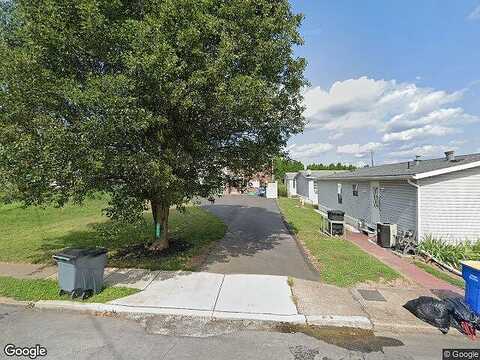 Pine, MIDDLETOWN, PA 17057