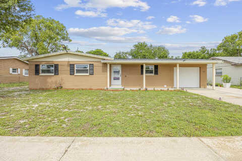 Sandra, TITUSVILLE, FL 32780