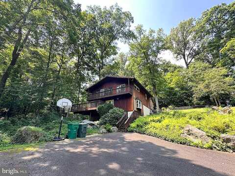 Swamp Creek, GREEN LANE, PA 18054