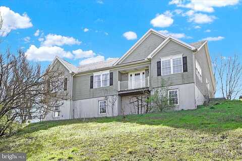 Woodberry, YORK, PA 17408