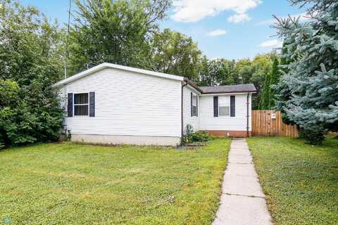 6Th, MOORHEAD, MN 56560