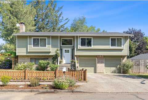 26Th, TROUTDALE, OR 97060