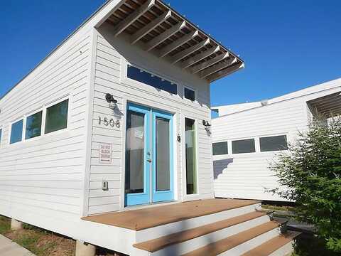 Dumble, HOUSTON, TX 77023