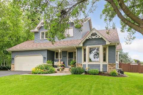 Saddlebrook, CHANHASSEN, MN 55317