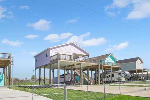 East, PORT BOLIVAR, TX 77650