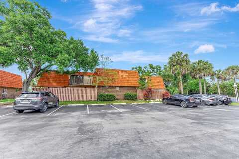 Coral, NORTH LAUDERDALE, FL 33068