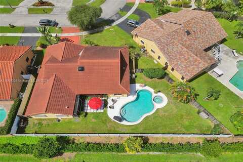 102Nd, PLANTATION, FL 33324