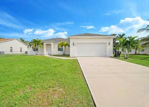 Dorothy, PORT SAINT LUCIE, FL 34983