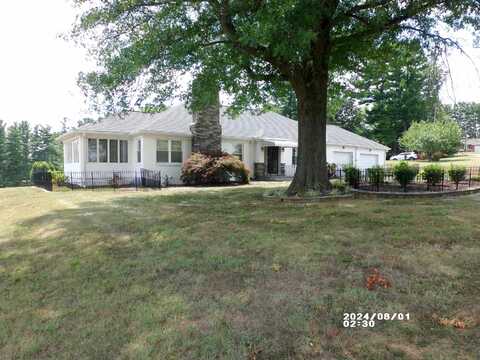 Chandelle, WAYNESBORO, VA 22980