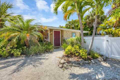 72Nd, HOLMES BEACH, FL 34217