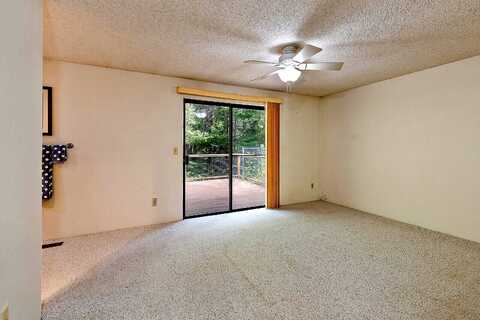 Riverbanks, GRANTS PASS, OR 97527