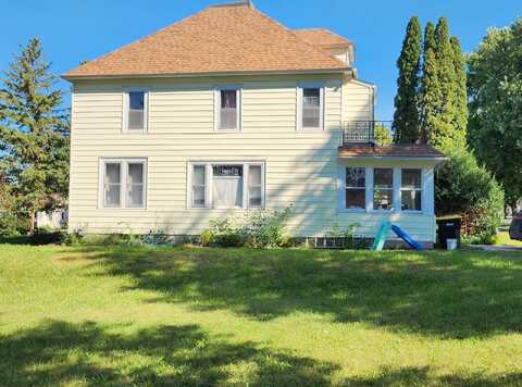 11Th, OLIVIA, MN 56277