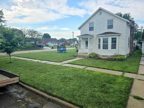 Grove, RUSHFORD, MN 55971