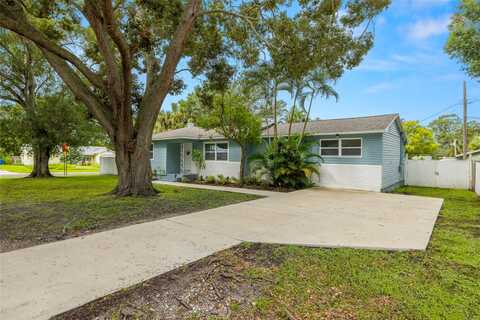 30Th, LARGO, FL 33774