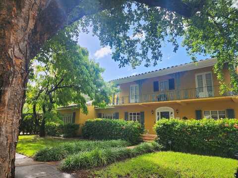 Robbia, CORAL GABLES, FL 33146