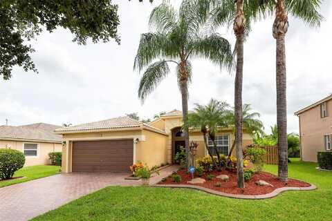 18Th, PEMBROKE PINES, FL 33028