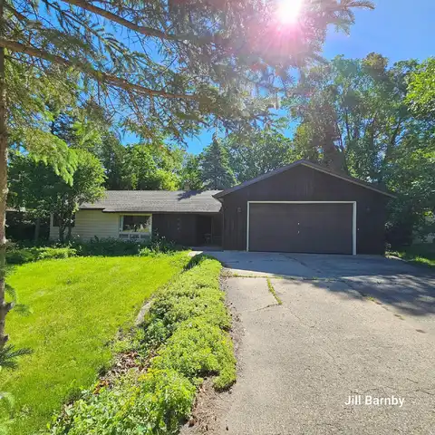 Corbett, DETROIT LAKES, MN 56501