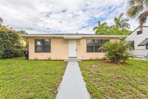 M, Lake Worth, FL 33460