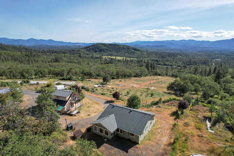 Schoolhouse Creek, GRANTS PASS, OR 97526