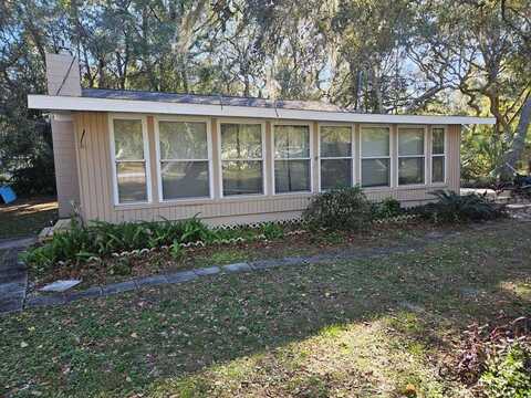 Cr 686, WEBSTER, FL 33597