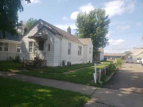 Van Buren, SAINT PAUL, MN 55104