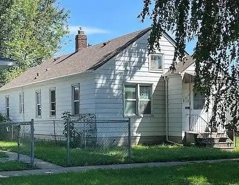 Van Buren, SAINT PAUL, MN 55104