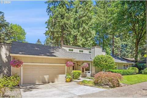 Centerwood, LAKE OSWEGO, OR 97035