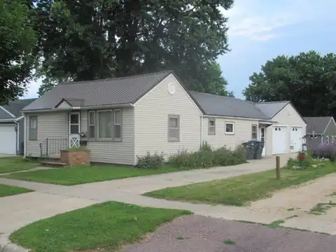 Brown, LUVERNE, MN 56156