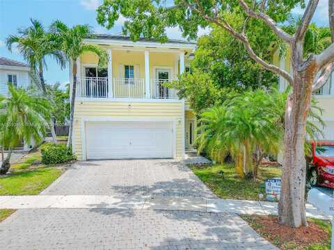 35Th, HOMESTEAD, FL 33033