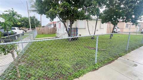 35Th, HIALEAH, FL 33013