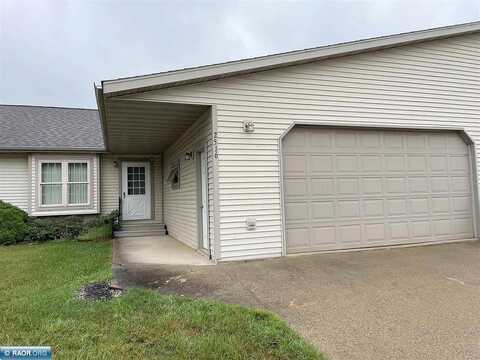 21St, HIBBING, MN 55746