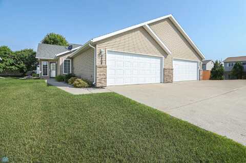 38Th, MOORHEAD, MN 56560