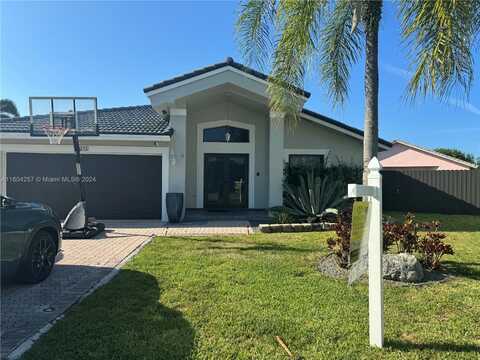 85Th, CUTLER BAY, FL 33189