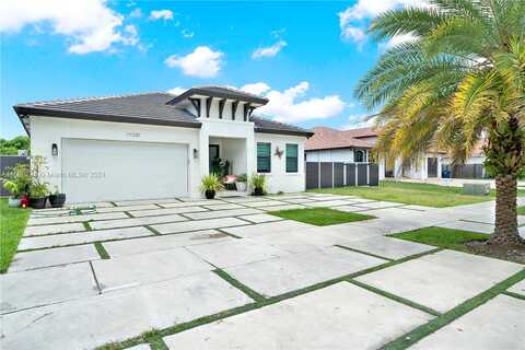 92Nd, PALMETTO BAY, FL 33157