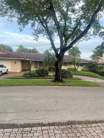 Troon, MIAMI LAKES, FL 33014