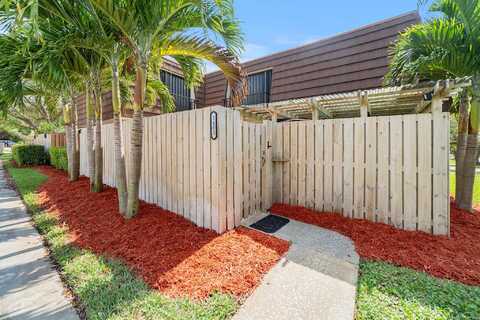 14Th, PALM BEACH GARDENS, FL 33418