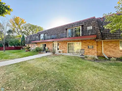 4Th, MOORHEAD, MN 56560