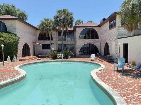 Sabine, GULF BREEZE, FL 32561