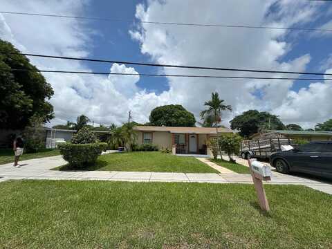 4Th, BOYNTON BEACH, FL 33435