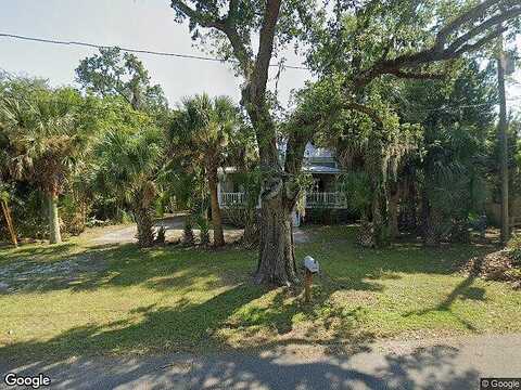 8Th, APALACHICOLA, FL 32320